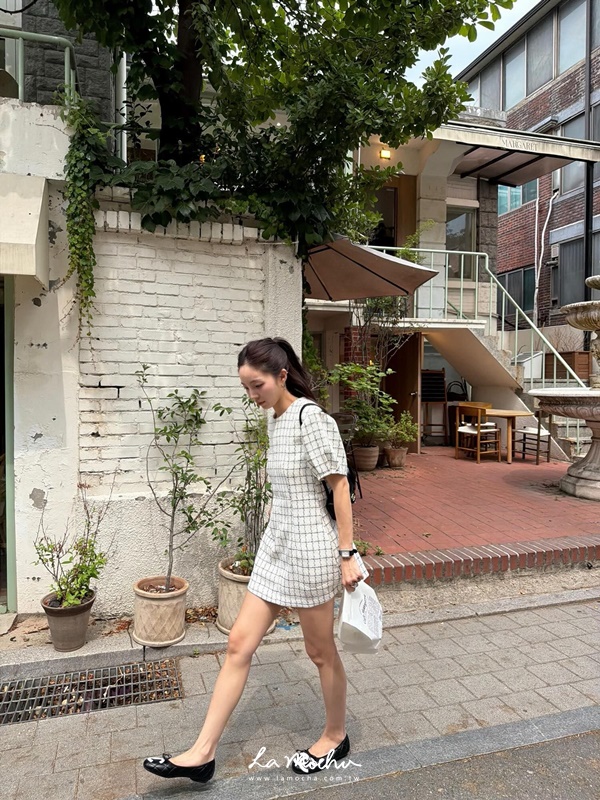 格紋氣質短澎袖洋裝